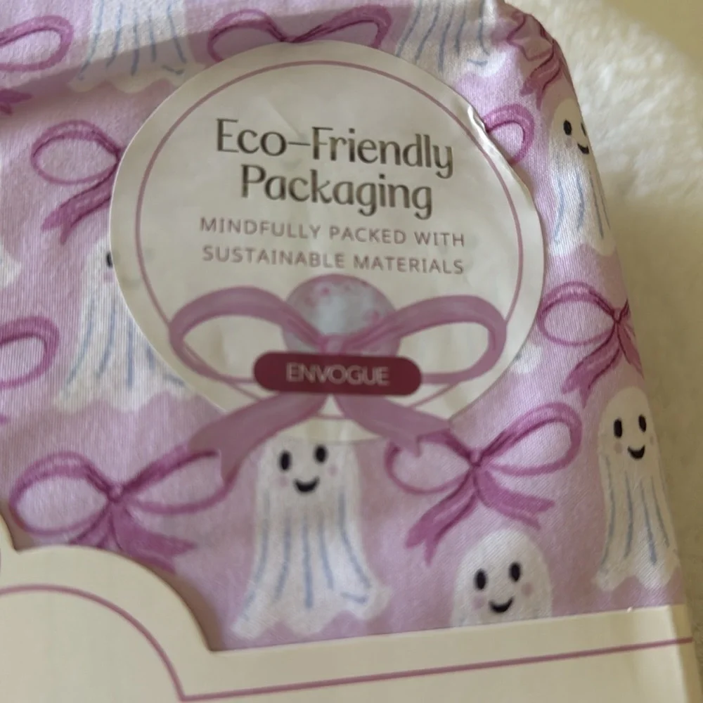 👻🎀ENVOGUE Halloween Pink bow and ghost queen sheet set 🎀👻